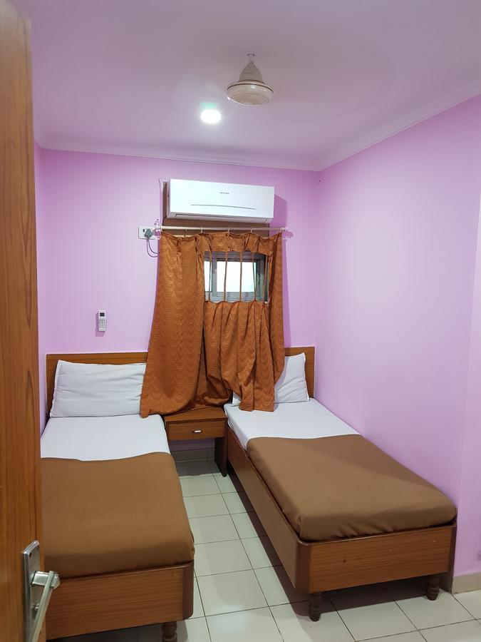 Hotel Super Bombay Esterno foto